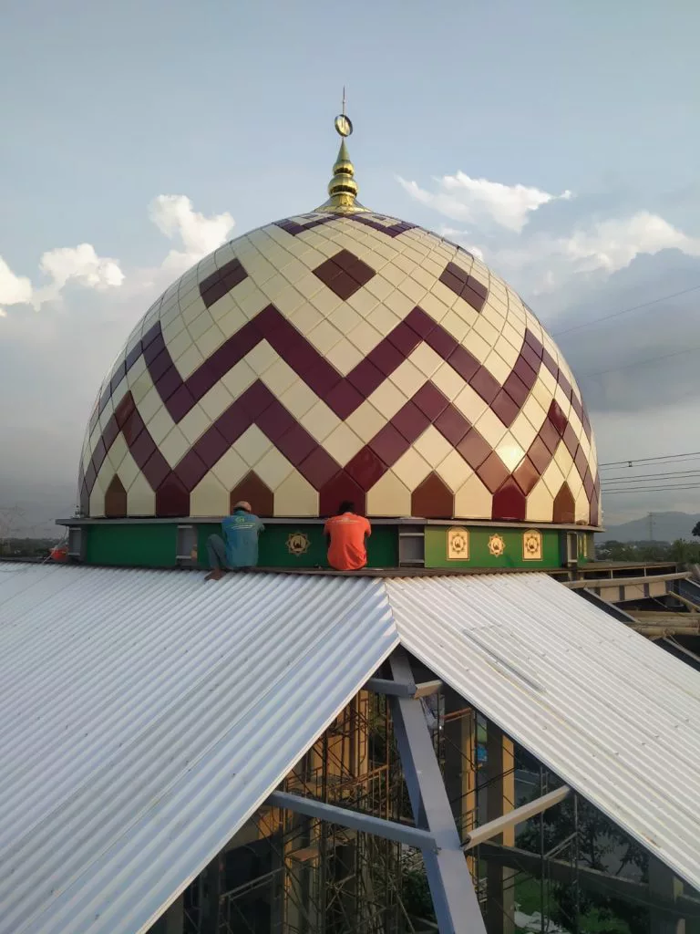 Kubah Masjid Model Madinah