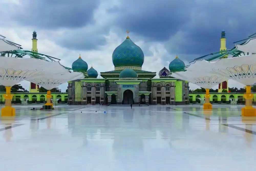 Masjid An Nur Pekanbaru - Sumber:smarttourism.pekanbaru.go.id
