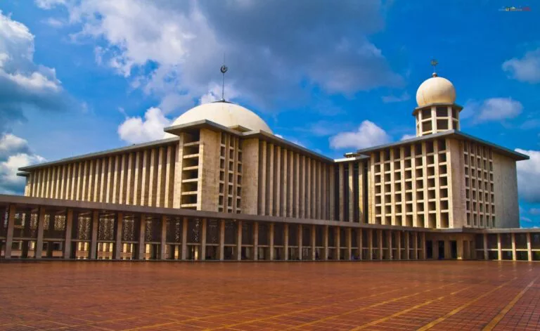 Masjid Istiqlal Jakarta: Ikon Toleransi dan Simbol Kemerdekaan
