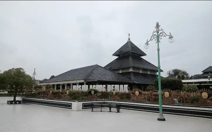 Masjid Agung Demak: Ikon Akulturasi Islam dan Budaya Jawa