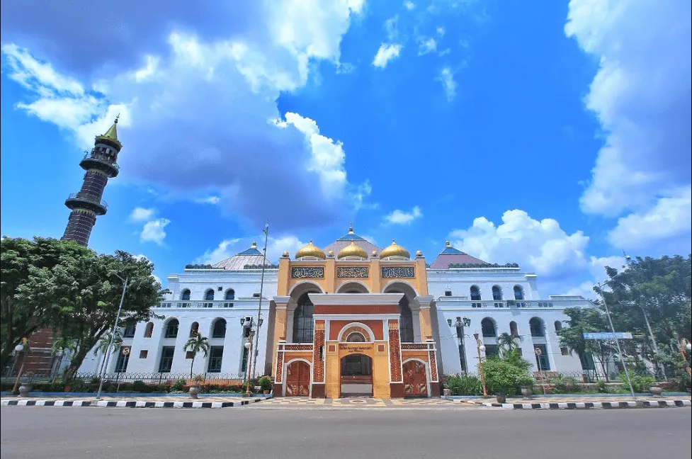 masjid agung palembang - instagram.com/@sandiyanto
