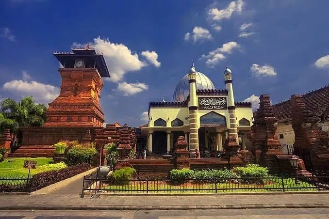 masjid Menara Kudus - instagram.com/@malamuseum