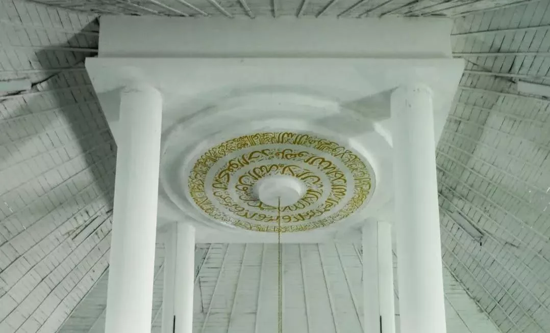 Interior Masjid Agung Sleman - instagram.com/@merapi_uncover