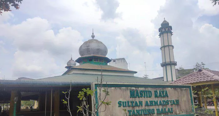 Arsitektur Khas Melayu! Begini Detail Masjid Raya Sultan Ahmadsyah