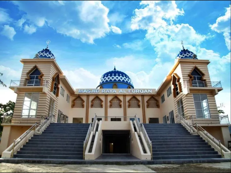Mengintip Sejarah Masjid Agung Gunungsitoli Pusat Dakwah di Kepulauan