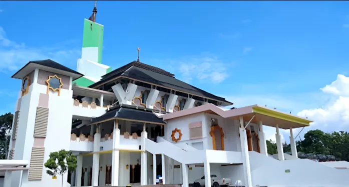 Masjid Agung nur Ala Nur - startnews.co.id