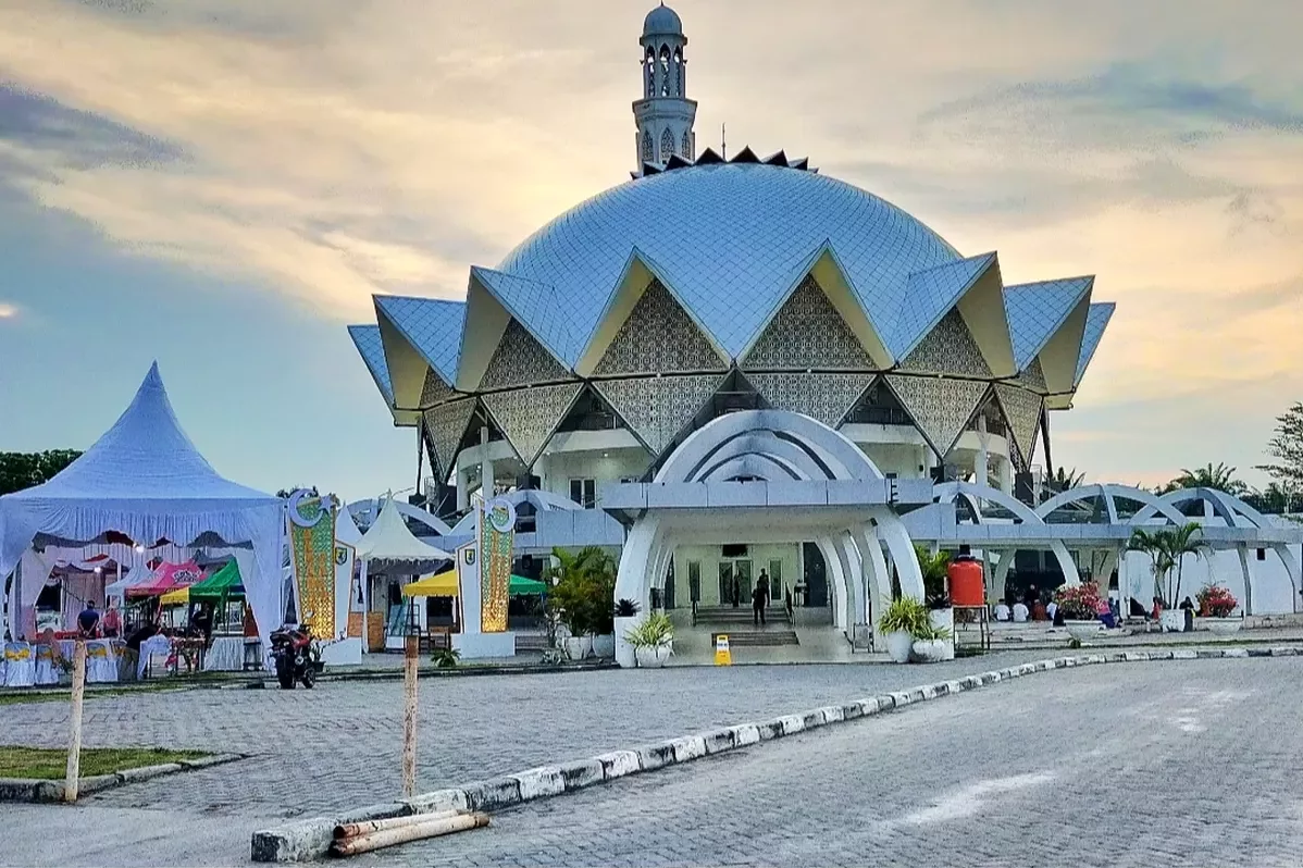 Masjid Agung Serdang Bedagai - image source: timenews.co.id