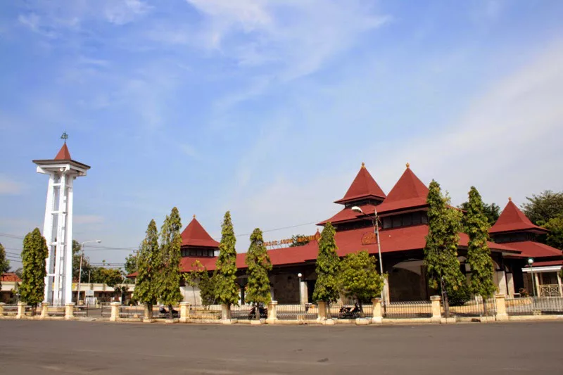 Masjid Agung Indramayu - image source: indramayu.top