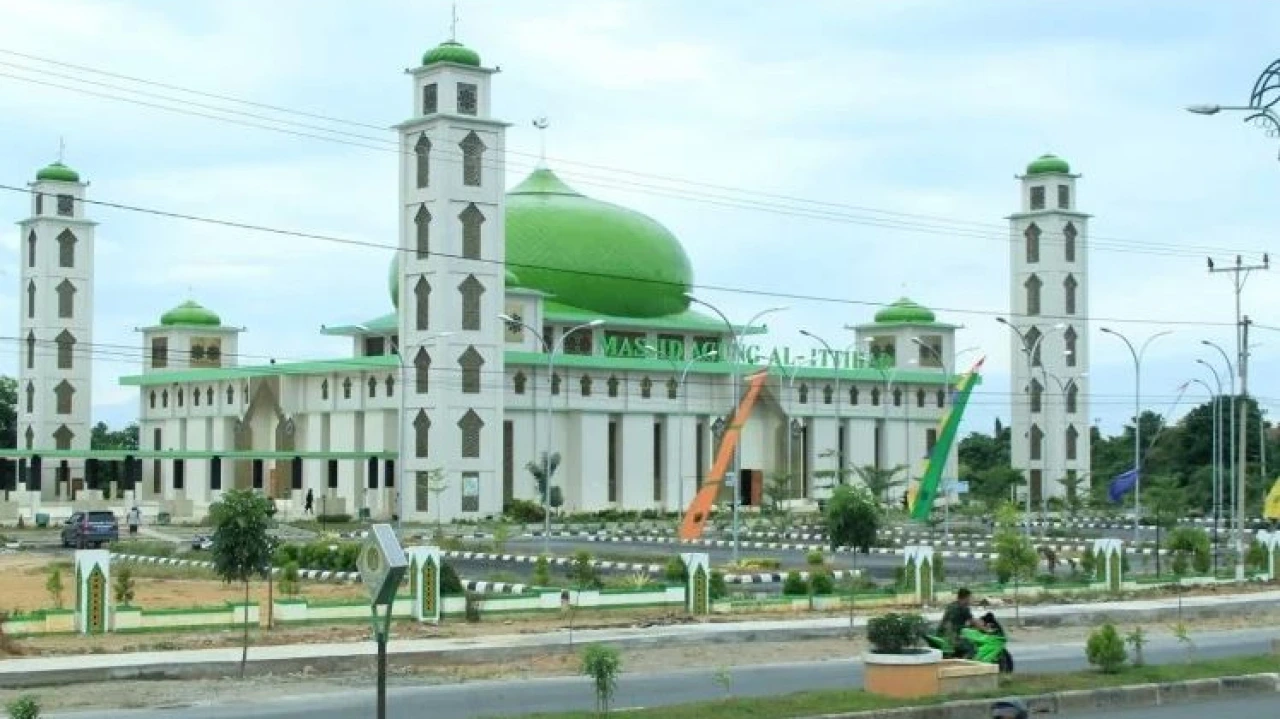 Masjid Agung Al-Ittihad Tebo - image source: sumberagung-tebo.desa.id