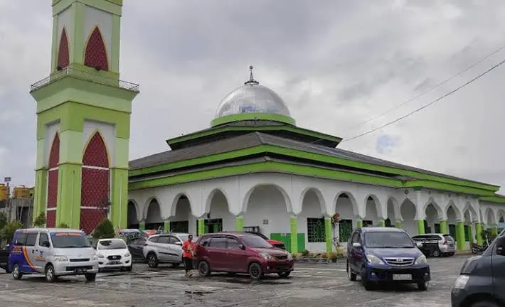 Masjid Agung babussalam Mimika Ikon Islam Papua Tengah