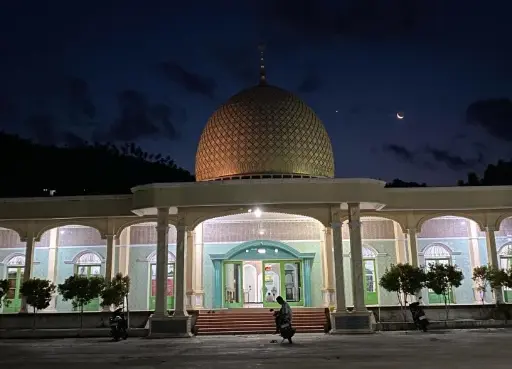 Jelajahi Masjid Raya Donggala, Warisan Islam Penuh Keindahan