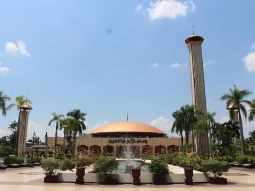 Masjid Raya Sabilal Muhtadin, Sejarah dan Arsitektur yang Memukau