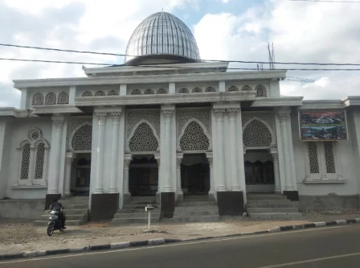 Masjid Agung Al-Fatah Kalabahi, Pesona Keindahan Arsitektur Bersejarah