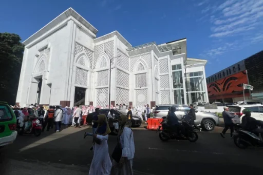 Masjid Agung Bogor, Ikon Religi yang Indah di Jantung Kota